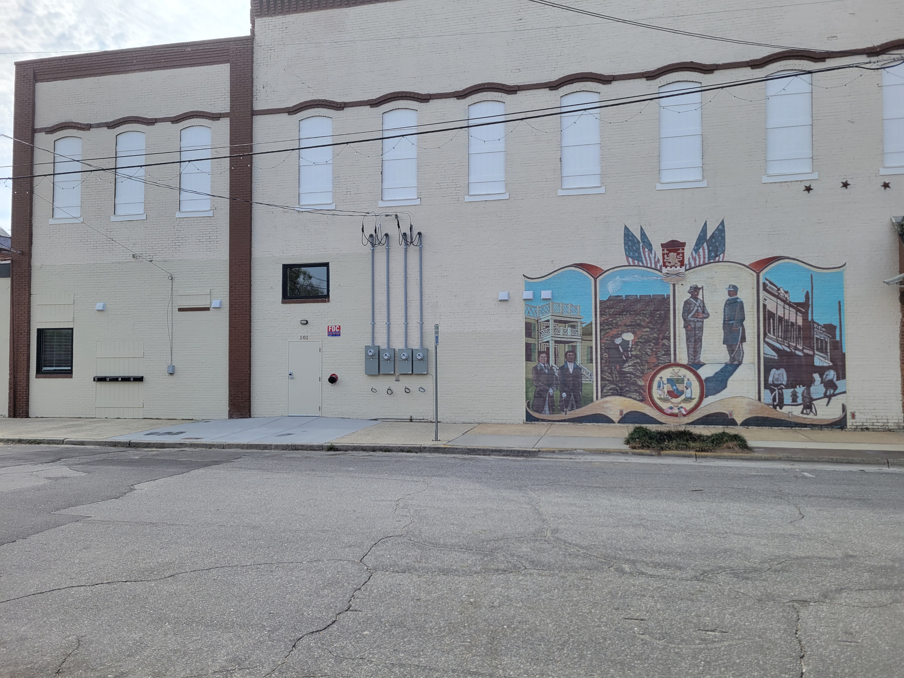 Property main image