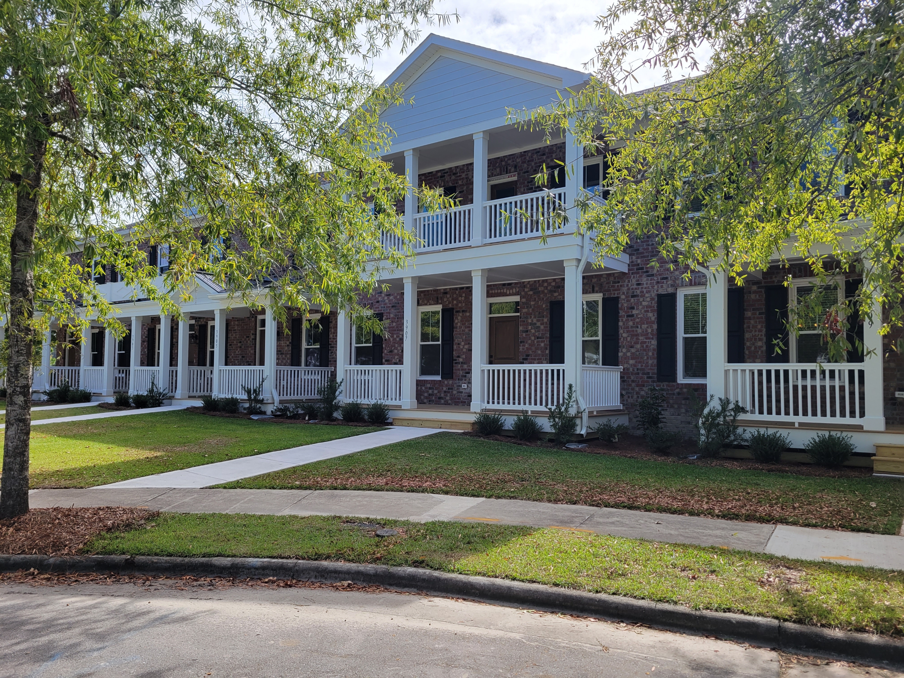 3907 Harkers Way - 1